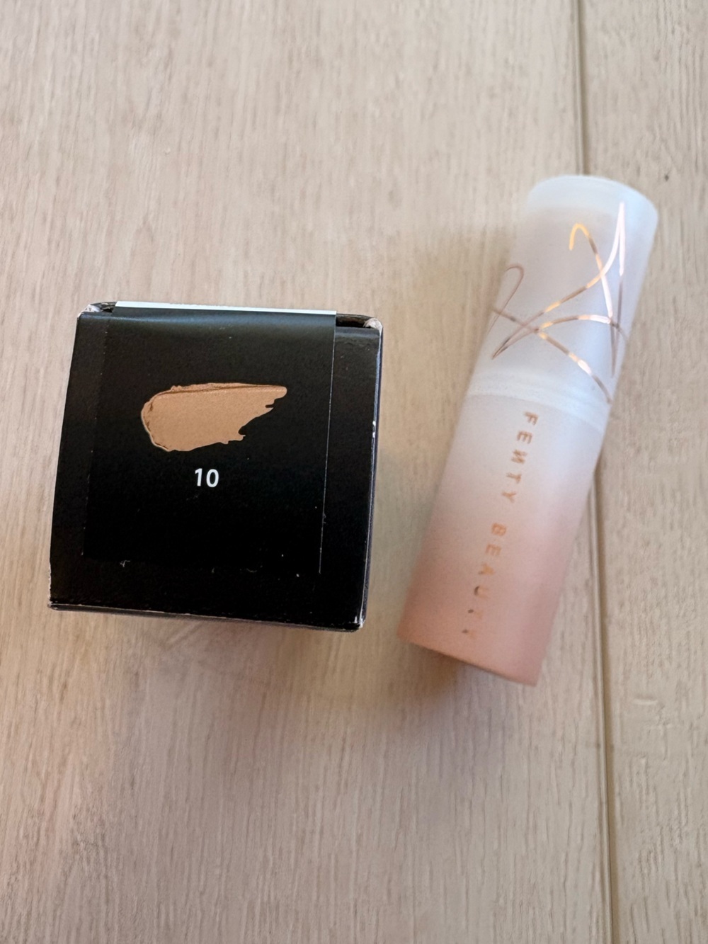 Fenty Beauty Eaze Drop Blur + Smooth Tint Stick – Shade 10 - Picture 2 of 4